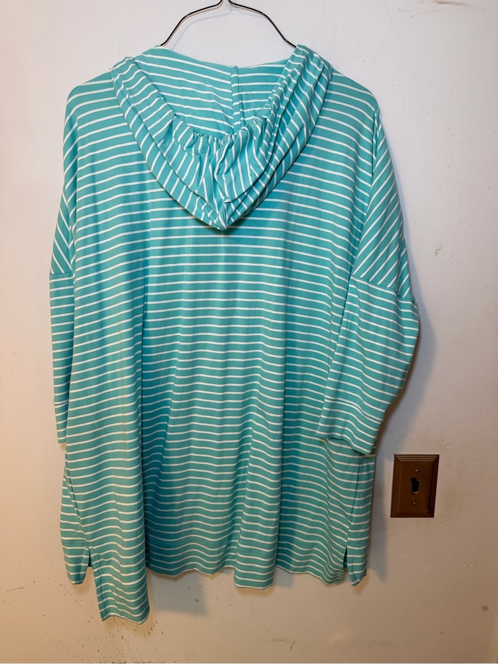 Coolibar UPF 50+ Colony Beach Hoodie XL Aqua Stripe Sun Protection Top NWOT - Picture 2 of 5